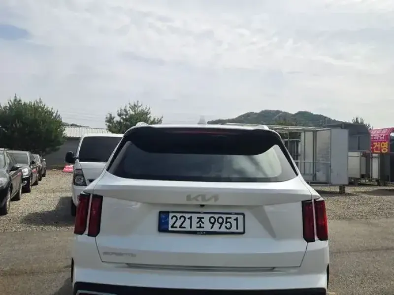2022 Kia Sorento с пробегом 57 926 км