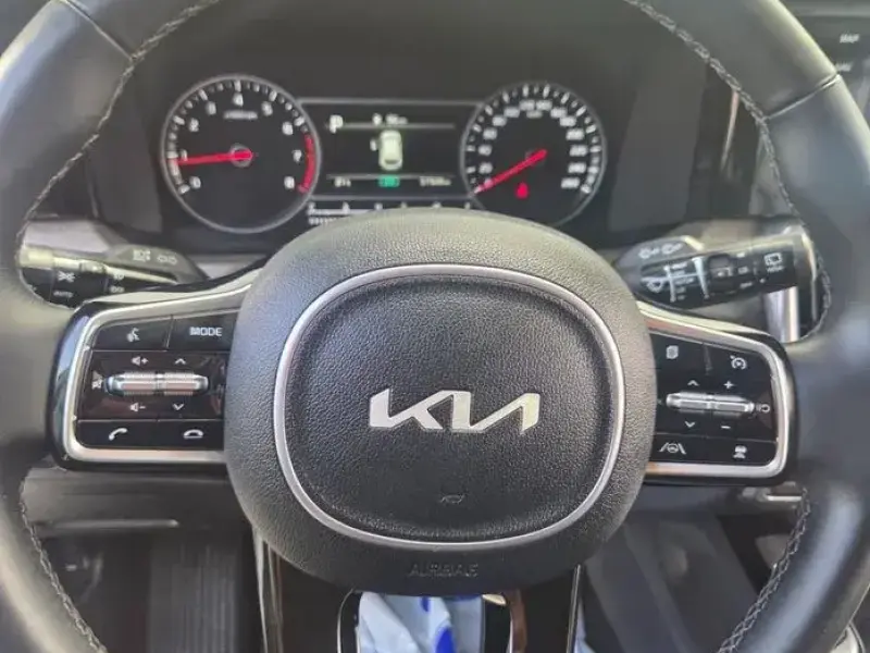 2022 Kia Sorento с пробегом 57 926 км