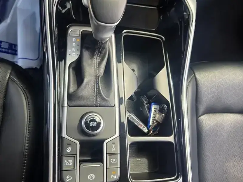 2022 Kia Sorento с пробегом 57 926 км