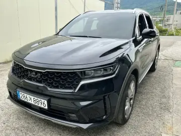 2023 Kia Sorento с пробегом 72 600 км