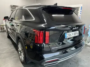 2023 Kia Sorento с пробегом 72 600 км