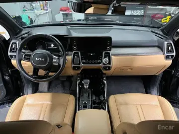 2023 Kia Sorento с пробегом 72 600 км