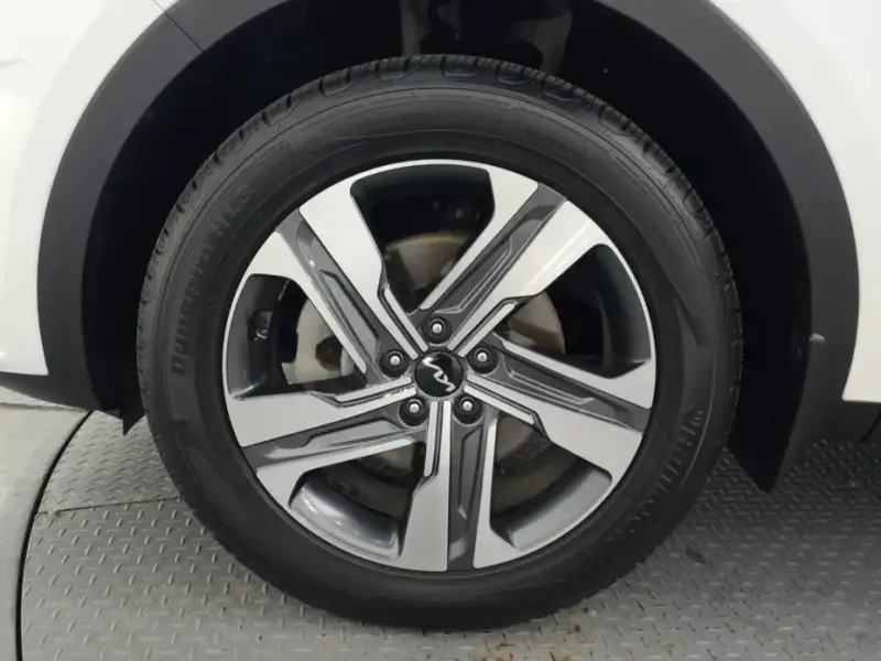 2022 Kia Sorento с пробегом 81 971 км