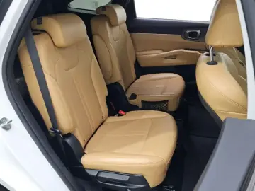 2022 Kia Sorento с пробегом 81 971 км