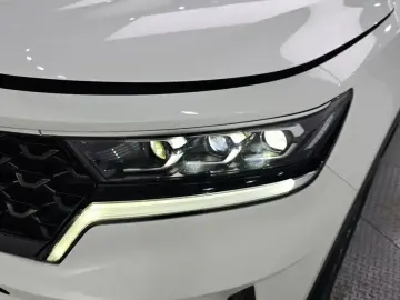 2022 Kia Sorento с пробегом 81 971 км