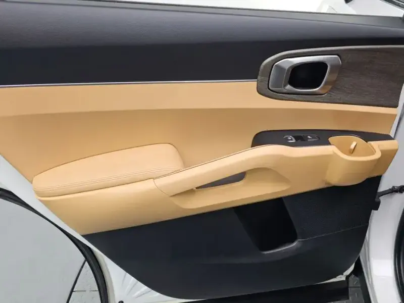 2022 Kia Sorento с пробегом 81 971 км