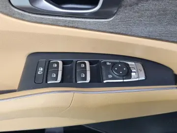 2022 Kia Sorento с пробегом 81 971 км