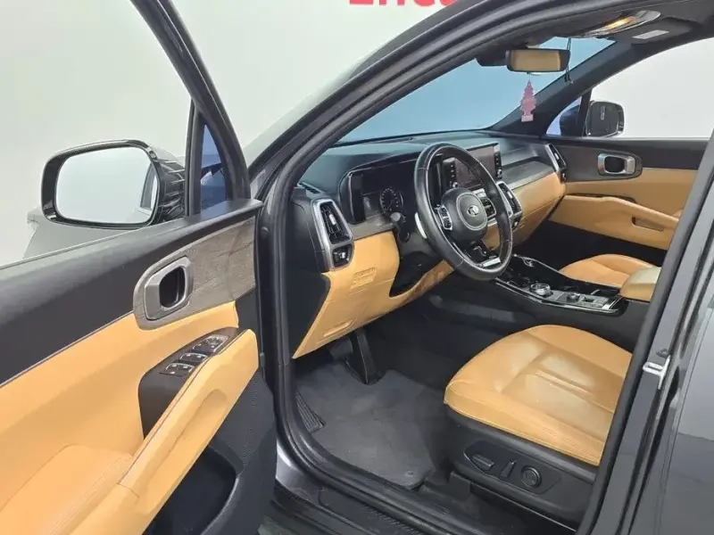 2021 Kia Sorento с пробегом 64 499 км