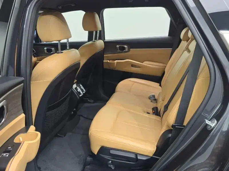 2021 Kia Sorento с пробегом 64 499 км