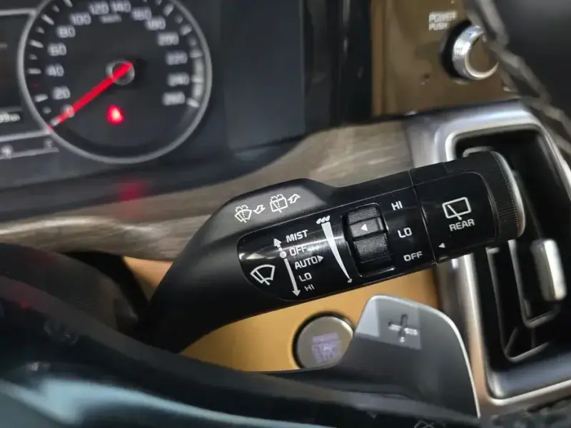 2021 Kia Sorento с пробегом 64 499 км
