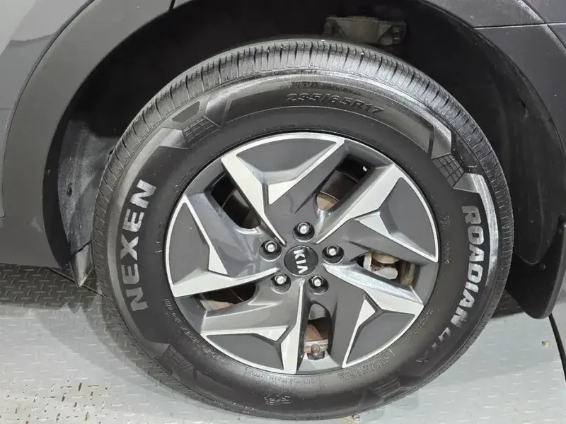 2021 Kia Sorento с пробегом 64 499 км