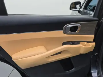 2021 Kia Sorento с пробегом 64 499 км
