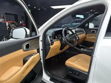 2022 Kia Sorento с пробегом 53 566 км