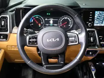 2022 Kia Sorento с пробегом 57 202 км