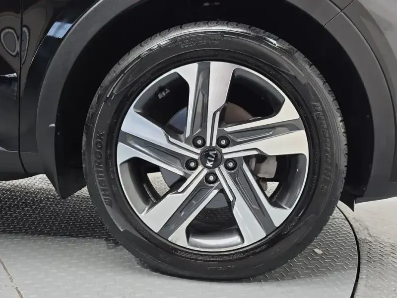 2021 Kia Sorento с пробегом 49 145 км