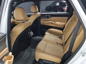 2021 Kia Sorento с пробегом 103 405 км