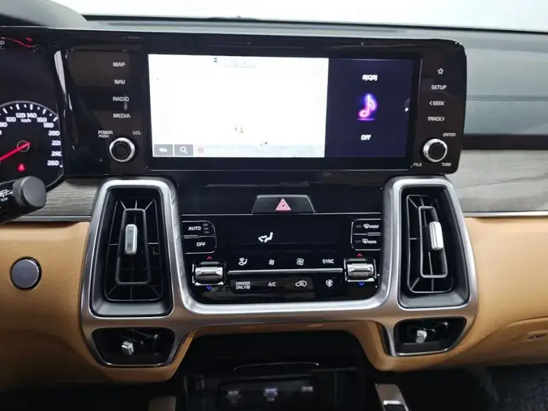 2021 Kia Sorento с пробегом 103 405 км