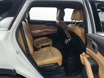 2022 Kia Sorento с пробегом 67 709 км