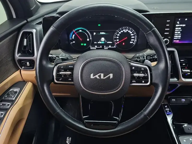 2022 Kia Sorento с пробегом 67 709 км