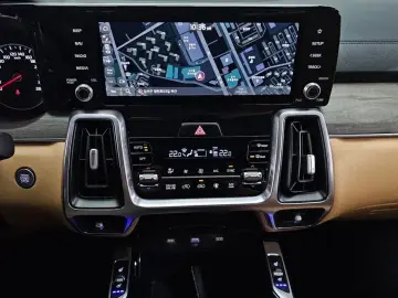 2022 Kia Sorento с пробегом 67 709 км