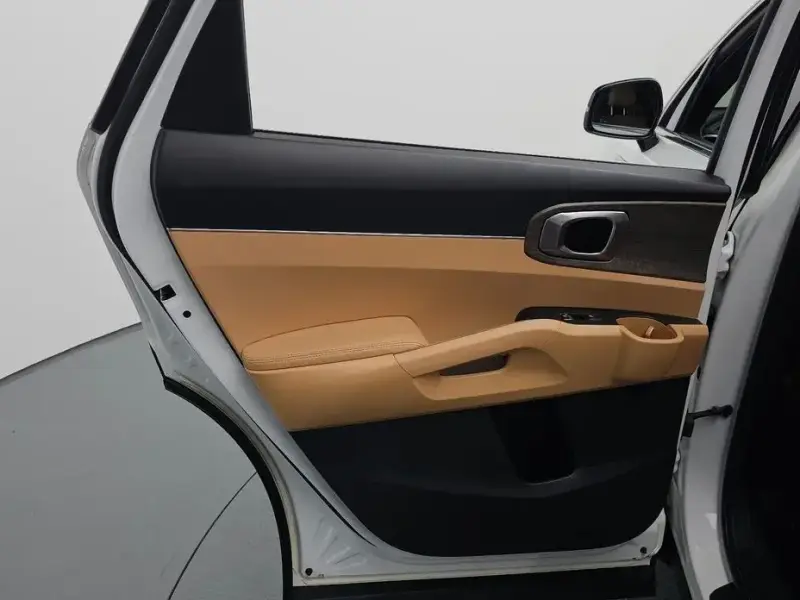 2022 Kia Sorento с пробегом 67 709 км