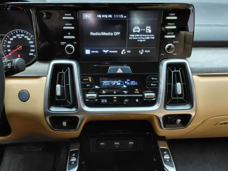 2021 Kia Sorento с пробегом 65 608 км