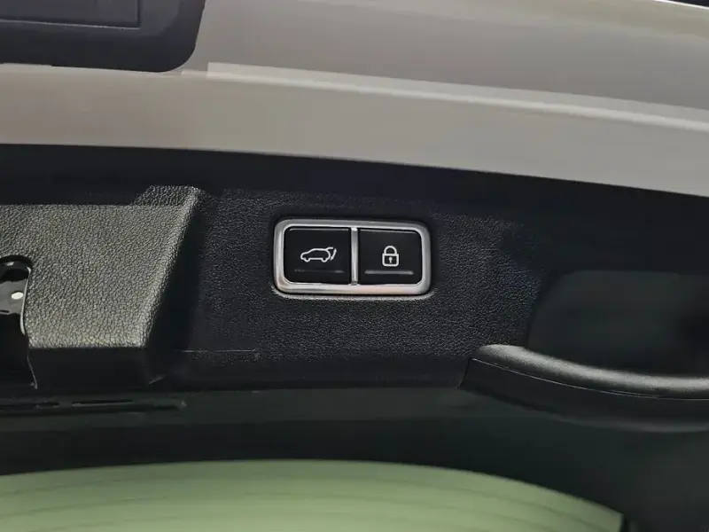 2022 Kia Sorento с пробегом 67 709 км