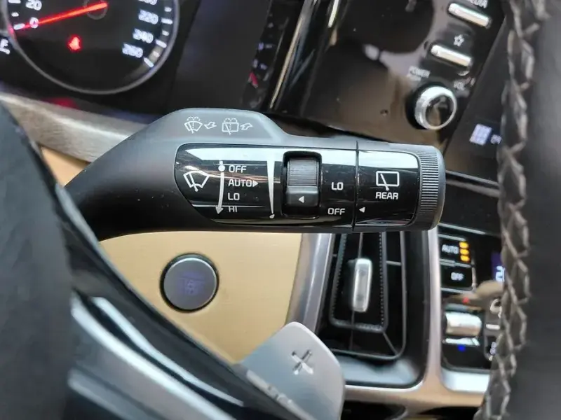 2021 Kia Sorento с пробегом 65 608 км