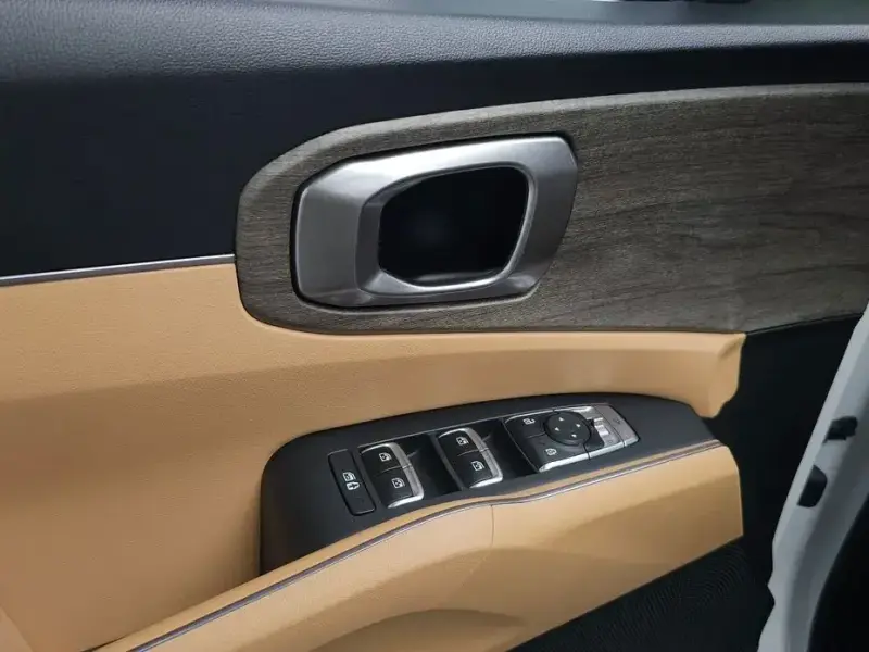 2022 Kia Sorento с пробегом 67 709 км