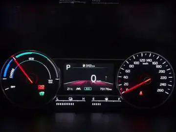 2022 Kia Sorento с пробегом 73 176 км