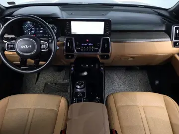 2022 Kia Sorento с пробегом 61 139 км