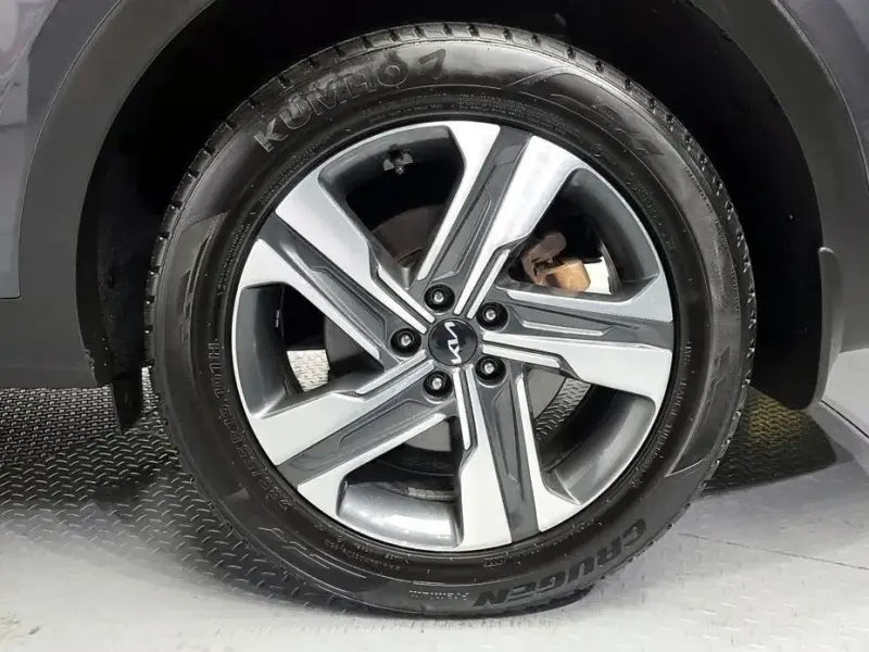 2022 Kia Sorento с пробегом 61 139 км