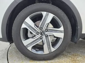 2022 Kia Sorento с пробегом 51 295 км