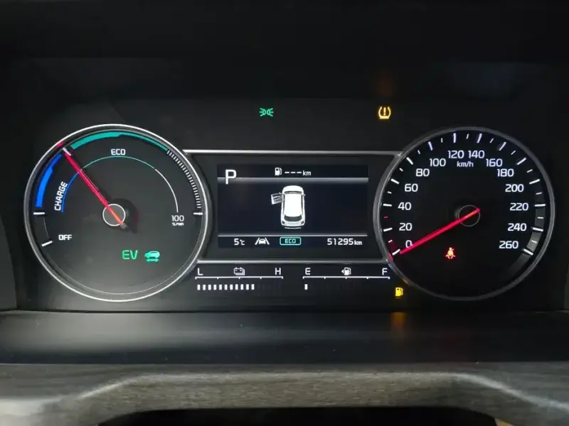 2022 Kia Sorento с пробегом 51 295 км