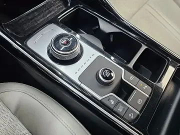 2022 Kia Sorento с пробегом 128 201 км