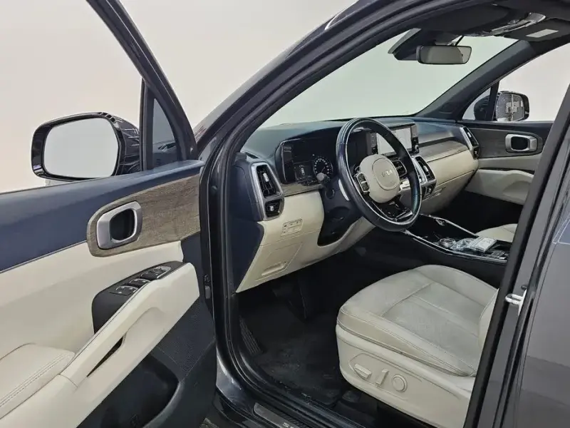 2022 Kia Sorento с пробегом 128 201 км