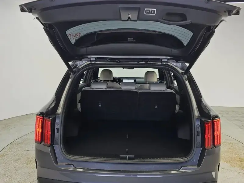 2022 Kia Sorento с пробегом 128 201 км