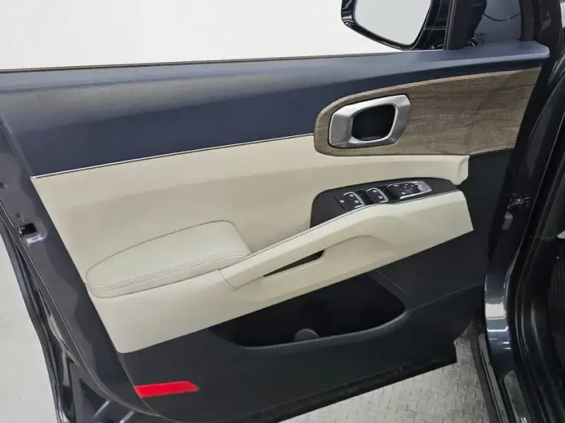 2022 Kia Sorento с пробегом 128 201 км