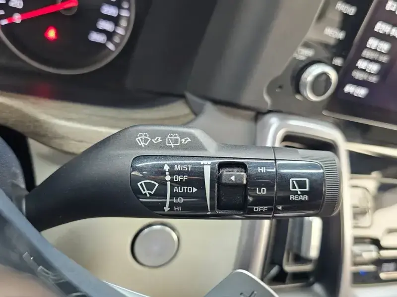 2022 Kia Sorento с пробегом 128 201 км