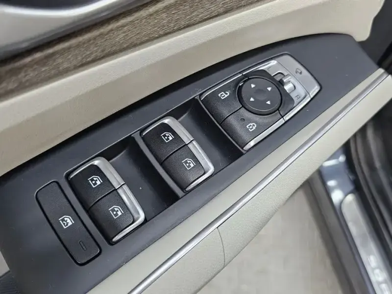 2022 Kia Sorento с пробегом 128 201 км