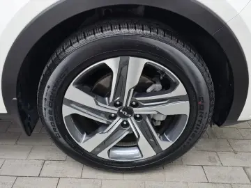 2023 Kia Sorento с пробегом 21 010 км