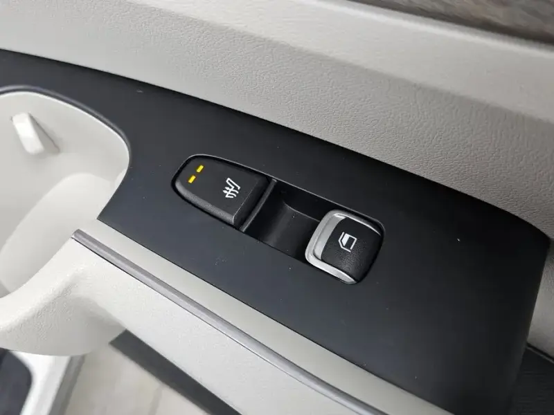 2023 Kia Sorento с пробегом 21 010 км