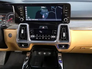 2022 Kia Sorento с пробегом 37 262 км