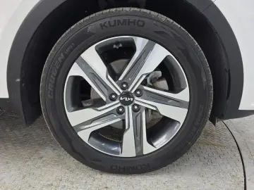 2022 Kia Sorento с пробегом 108 517 км