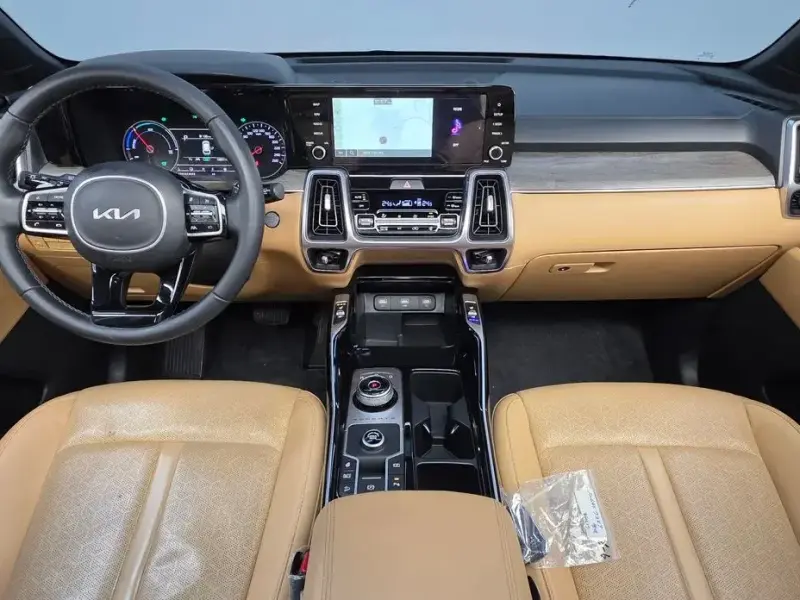 2022 Kia Sorento с пробегом 108 517 км