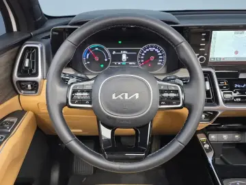 2022 Kia Sorento с пробегом 108 517 км