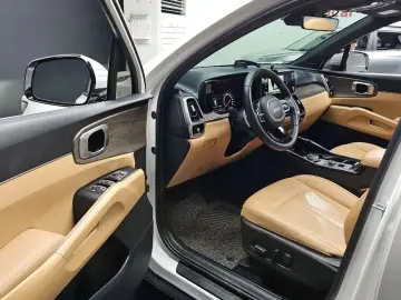 2022 Kia Sorento с пробегом 58 656 км