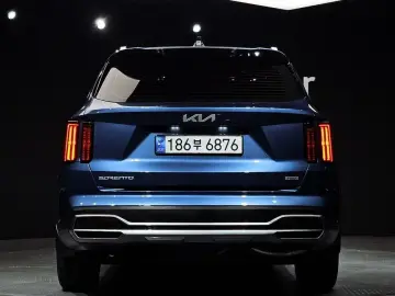 2023 Kia Sorento с пробегом 17 323 км