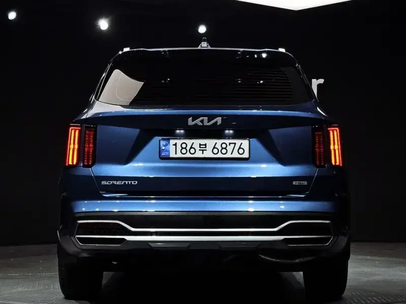 2023 Kia Sorento с пробегом 17 323 км