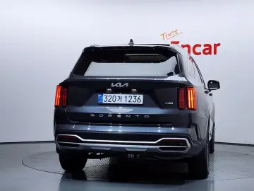 2022 Kia Sorento с пробегом 65 691 км